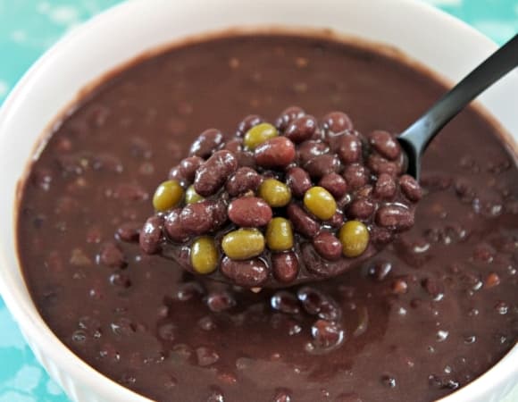 05-dau-den-1.jpg 0 Đậu đen, thần dược dưỡng sinh, công dụng của đậu đen, tuổi thọ, đậu xanh, đậu đỏ