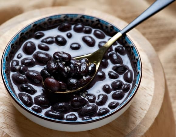 05-dau-den-1.jpg 2 Đậu đen, thần dược dưỡng sinh, công dụng của đậu đen, tuổi thọ, đậu xanh, đậu đỏ