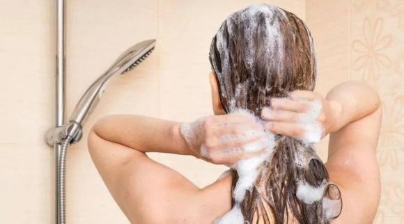 thứ tự tắm và gội đầu, tắm trước hay gội đầu trước, thứ tự tắm gội