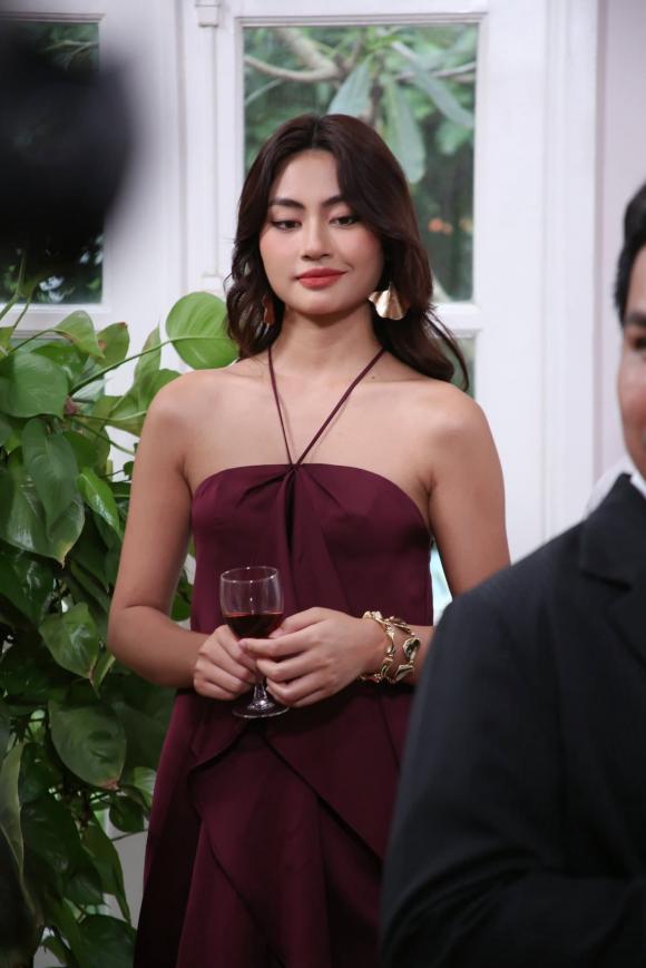 Sao Việt 17/11, tin sao việt mới nhất