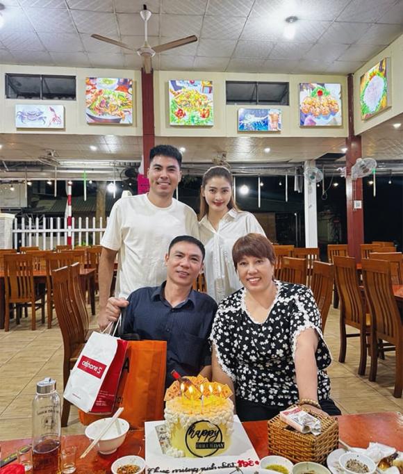 Tiền vệ đức huy, mc mù tạt