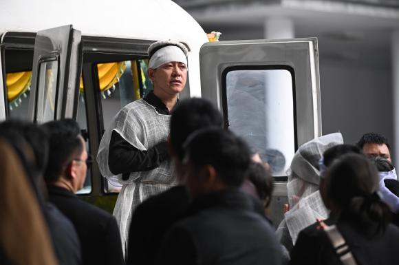 Mẹ ca sĩ tuấn hưng, đám tang mẹ ca sĩ tuấn hưng