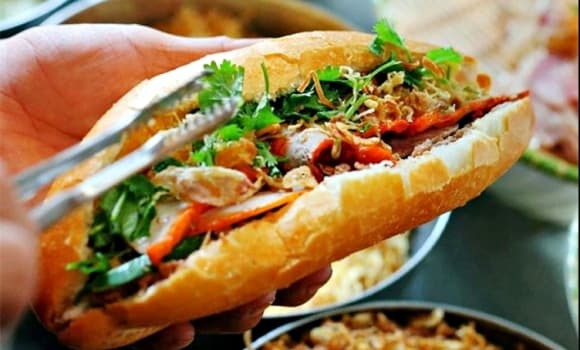 00-banh-mi-viet-nam-1.jpg 0 top 25 bánh kẹp ngon nhất thế giới, bánh mì Việt Nam, món ăn đường phố hấp dẫn nhất châu Á