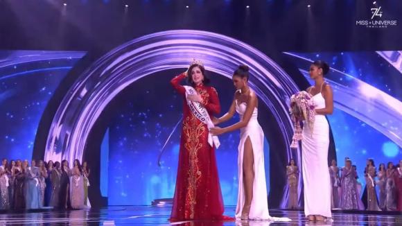 mexico đăng quang 3 Miss Universe 2025, Hương Giang, sao việt
