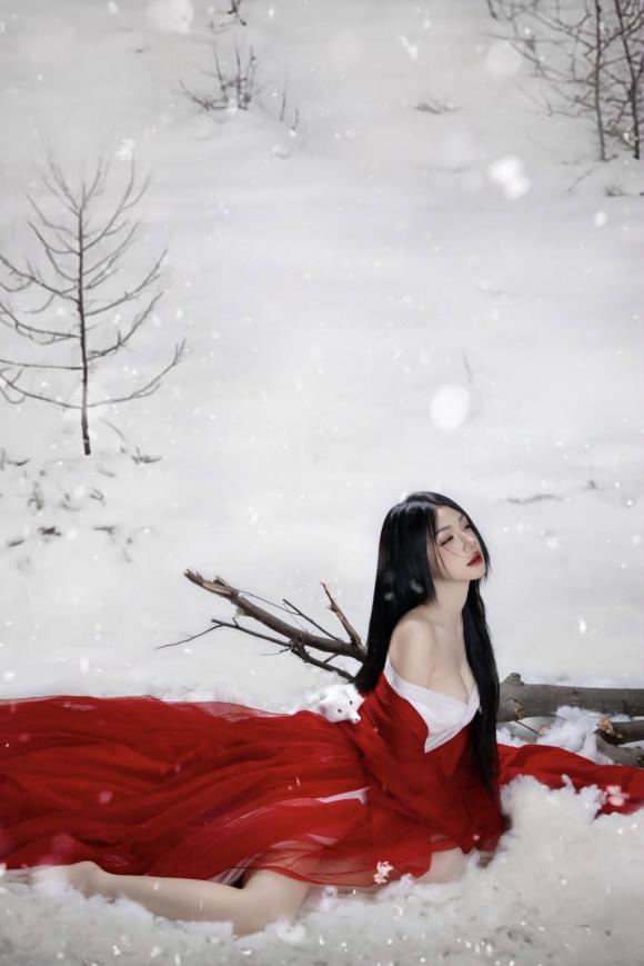 Trần Hà Linh, quảng cáo game, giới trẻ