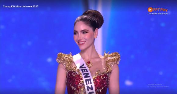 cong-bo-top-5-mu-2025-3-ngoisaovn-w1918-h1021 2 Miss Universe 2025, Hương Giang, sao việt