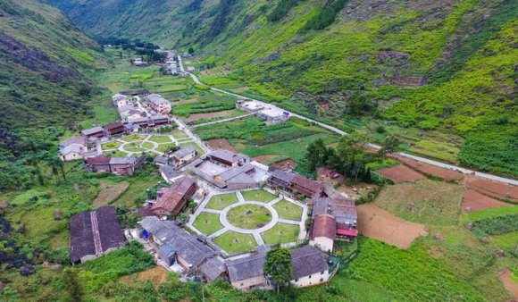 Làng Văn hóa Dân tộc Mông thôn Pả Vi, du lịch vùng cao