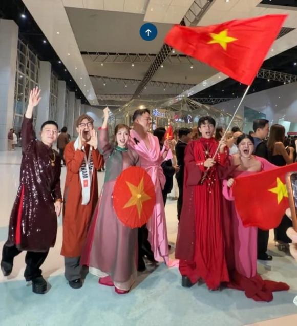 giang 7 Miss Universe 2025, Hương Giang, sao việt