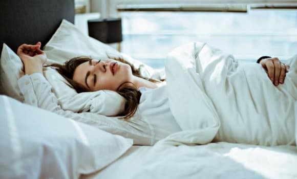 dáng ngủ, giảm cân, ngừa bệnh phụ khoa, tăng tuổi thọ