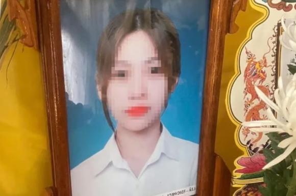 cô gái 19 tuổi, thi thể cô gái, cô gái trói trôi sông