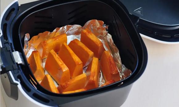 nồi chiên, giấy bạc, bệnh Alzheimer