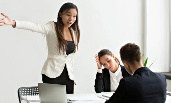 dấu hiệu nghèo đi, sự nghiệp xuống dốc, giàu nghèo