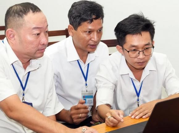 công chức, viên chức, việc làm công chức