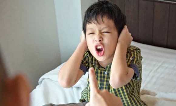 trẻ vô ơn, giáo dục trẻ, bài học dạy con