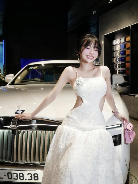 Minh Nhựa, vợ Minh Nhựa, giới trẻ