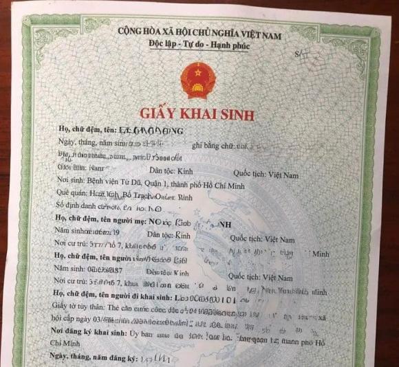 Địa chỉ cư trú, giấy khai sinh