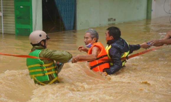 lương hưu bão lũ 0 trả lương, trả lương gộp ngày tết, kiến thức