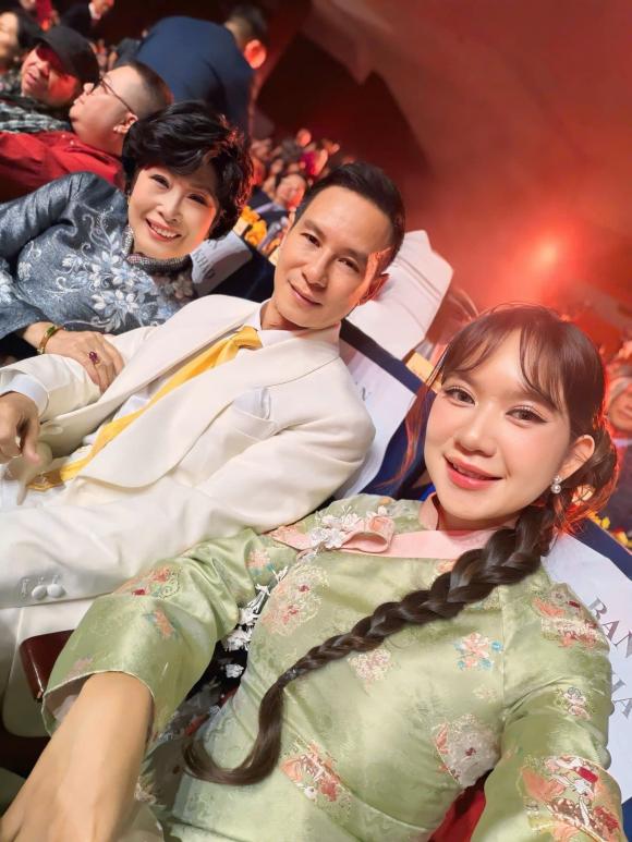 Sao Việt 27/11, tin sao việt mới nhất