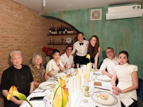 Sao Việt 26/11, tin sao việt mới nhất