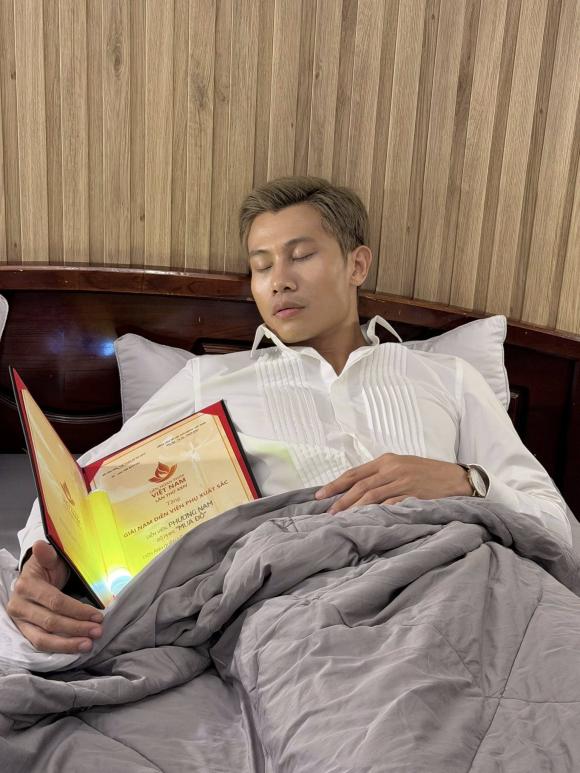 Sao Việt 26/11, tin sao việt mới nhất