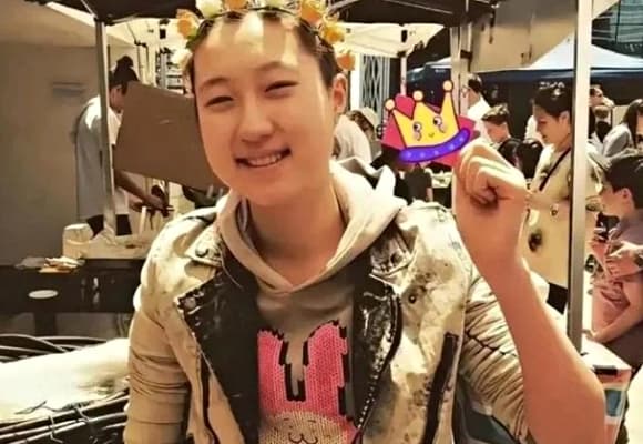 Ngô Trác Lâm, con gái ngoài giá thú của Thành Long, Thành Long, sao Hong Kong, bạn gái đồng giới