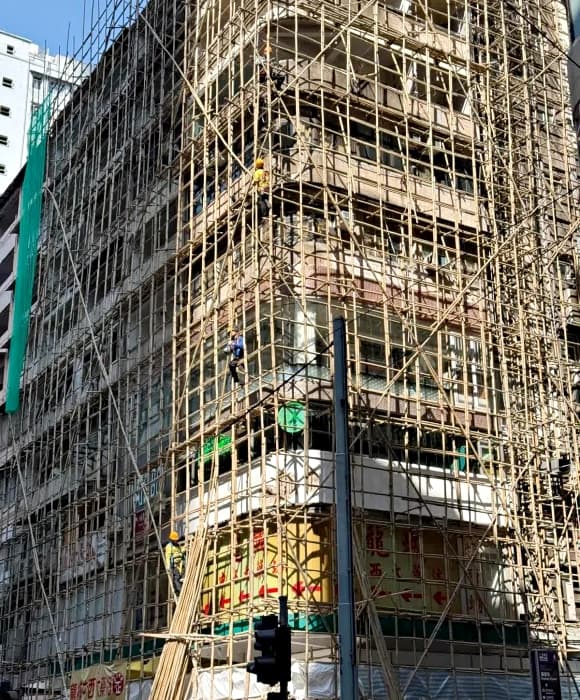 03-gian-giao-lam-bang-tre-1.jpg 0 giàn giáo, giàn giáo bằng tre, chung cư, Hong Kong, cháy chung cư Hong Kong