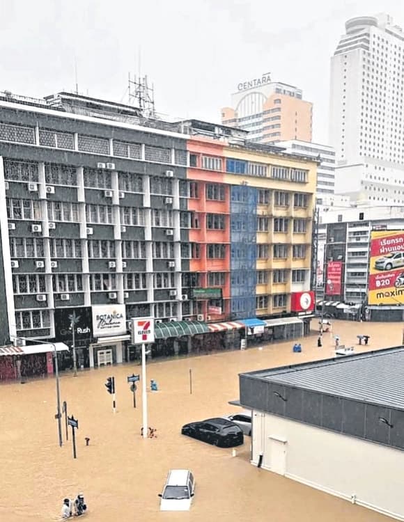 03-lu-lut-tai-thai-lan.jpg 0 lũ lụt, Thái Lan, lũ lụt tại Thái Lan, ngoại tình
