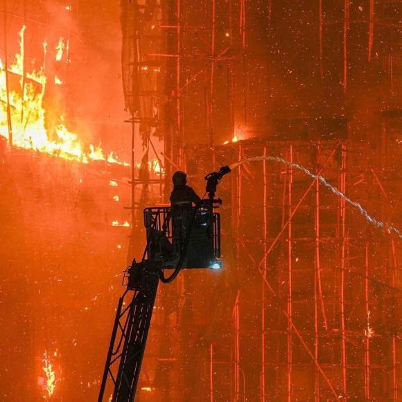 Hong Kong, cháy Hong Kong, vụ cháy Hong Kong