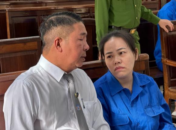 đầu độc 3 đầu độc, đầu độc bằng xyanua, đầu độc 4 người thân bằng xyanu