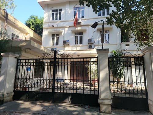 trụ sở bỏ không 0 trụ sở, trụ sở bỏ không, trụ sở Hà Nội