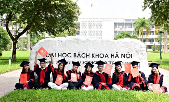 01-top-5-dai-hoc-chat-luong-nhat-viet-nam-1.jpg 2 5 trường đại học chất lượng nhất Việt Nam, Đại học Quốc gia Hà Nội, ngành hot, Đại học Quốc gia TP.HCM, Đại học Bách khoa Hà Nội, Đại học Kinh tế TP.HCM, Đại học Tôn Đức Thắng