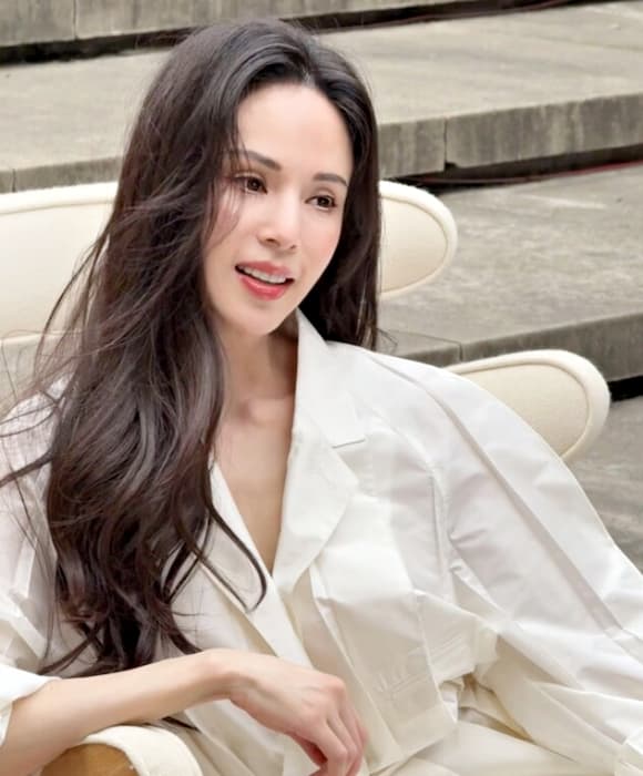 Tóc mỏng thưa, dễ gãy rụng, dầu gội giúp tóc mọc nhiều