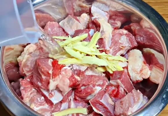 thịt bò, gừng, tác dụng của gừng, gừng khử mùi tanh thịt bò