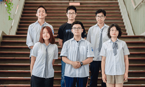 trường thpt chuyên top đầu Hà Nội