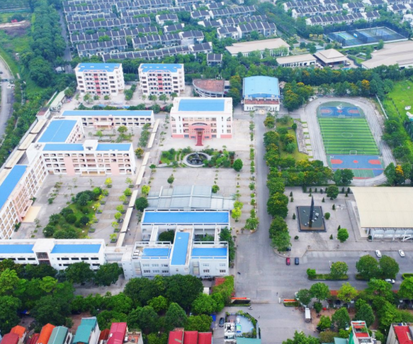 trường thpt chuyên top đầu Hà Nội