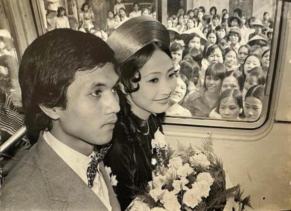 No title 1 mỹ nhân phố cổ, Như Quỳnh