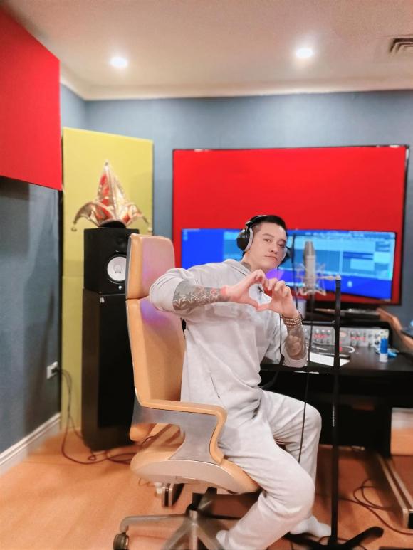 sao việt ngày 29/11/2025 0 Sao Việt 29/11, tin sao việt mới nhất