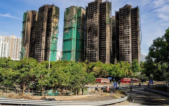 cháy chung cư ở hong kong, Hỏa hoạn, chung cư Wang Fuk Court