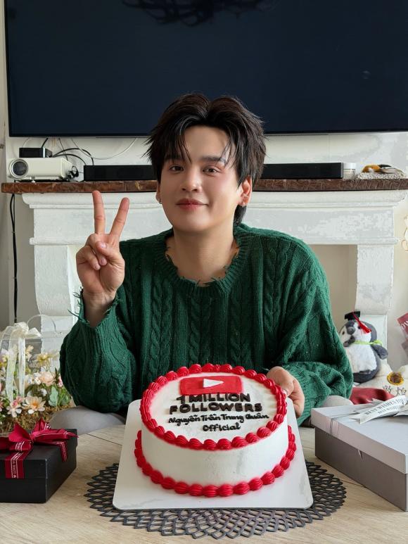 Sao Việt 1/12, tin sao việt mới nhất