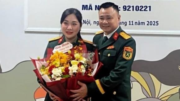 NSND Tự Long, sao việt