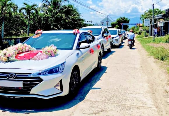 ngày cưới, đón nhầm đoàn nhà trai, nhà trai thất lạc, sự cố ngày cưới