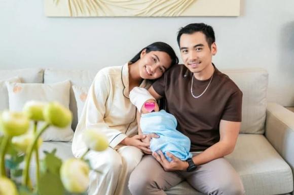 H'Hen Niê, sao Việt