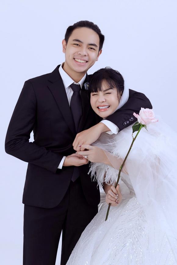 nghệ sĩ Cát Phượng, sao Việt