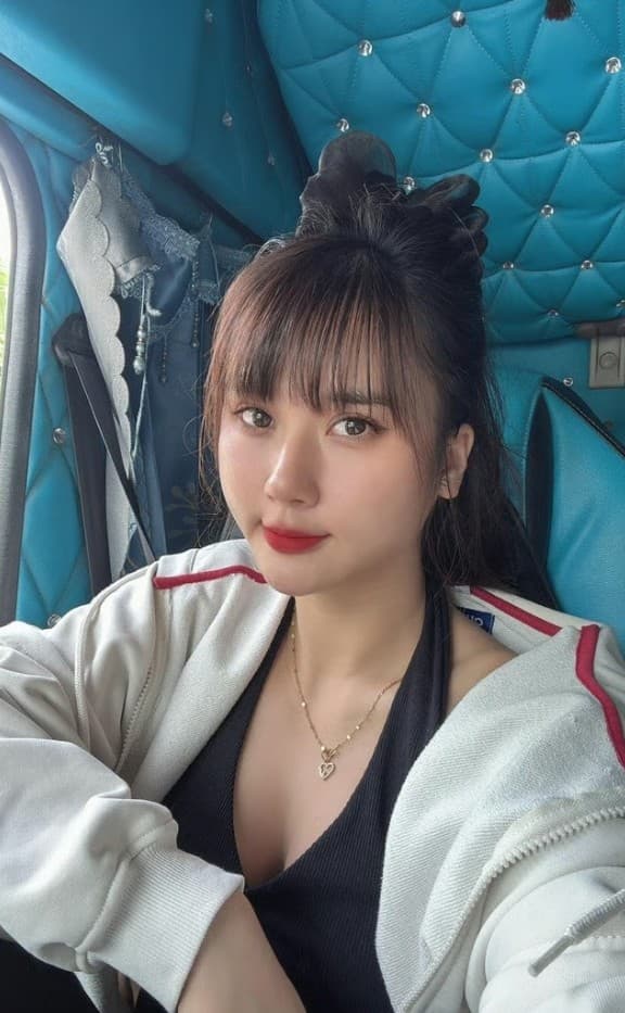 cô gái, cô gái bốc vác, giới trẻ