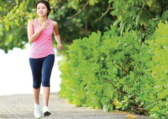 pickleball, đi bộ, phụ nữ