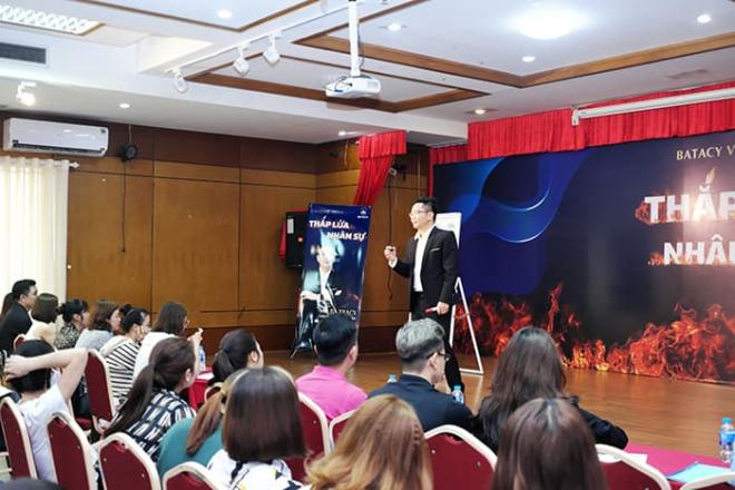 Chuyên gia Ba Tracy,Chiến lược gia Tạ Văn Ba,Ba Tracy