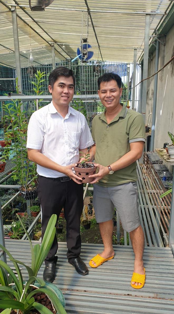 Lê Ngọc Hùng, Lan đột biến, Lan var