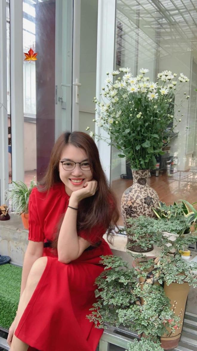 Phùng Thị Thoa, cô giáo