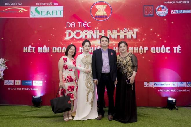 Dạ tiệc Doanh nhân, Câu lạc bộ Nữ Doanh nhân Việt Nam - ASEAN