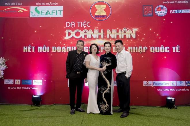Dạ tiệc Doanh nhân, Câu lạc bộ Nữ Doanh nhân Việt Nam - ASEAN